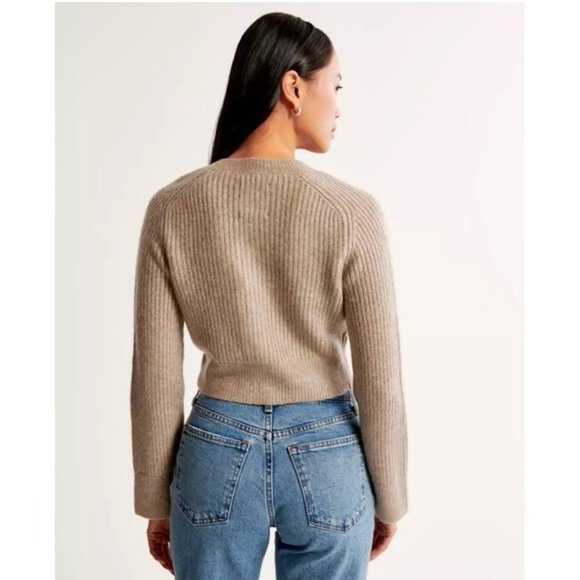 Abercrombie tan khaki brown white gold pearl button cardigan size L - Picture 4 of 6